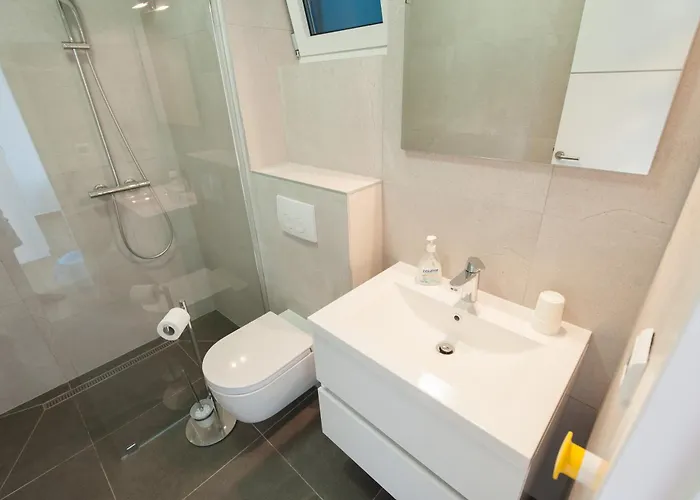 Miri Melon Вилла *