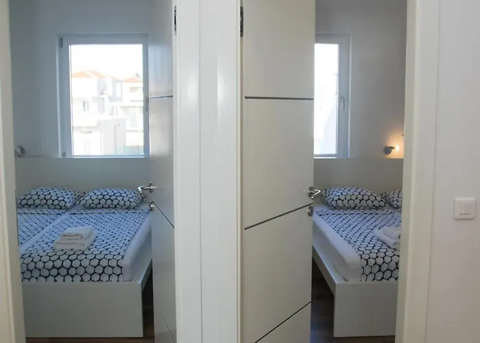 Miri Melon Вилла Привлака