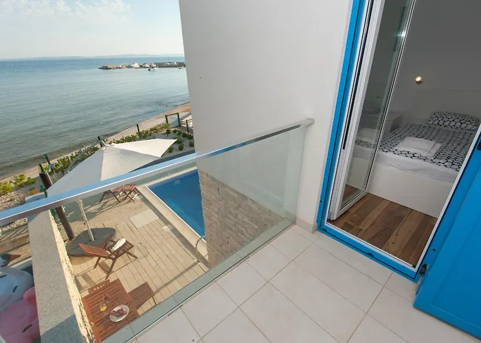 Miri Melon فيلة بريفلاكا